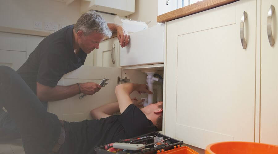 Expert burst pipe repair services in Charlotte, AR